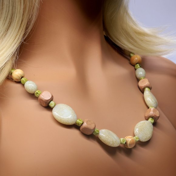 Unique wood and stone bead necklace. - Picture 2 of 3